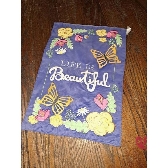 2 Garden Flags Easter Bunny and Life is Beautiful Shaped and Embroidered - Picture 5 of 7